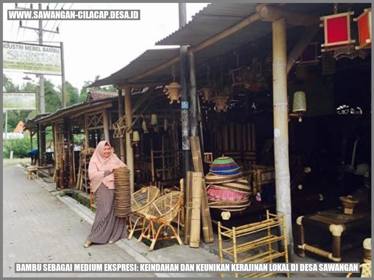 Kerajinan Bambu di Desa Sawangan