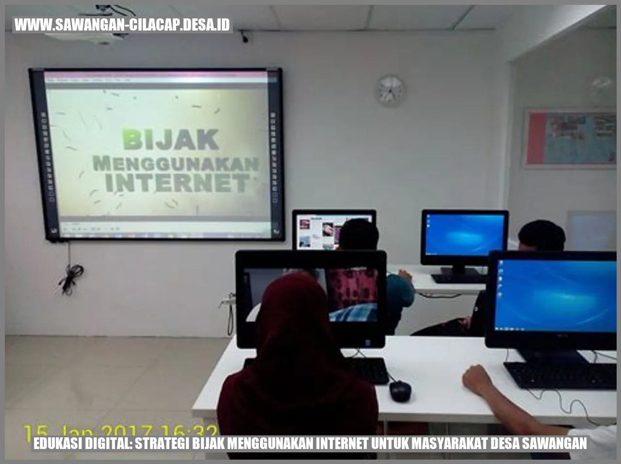 Edukasi Digital: Strategi Bijak Menggunakan Internet untuk Masyarakat Desa Sawangan