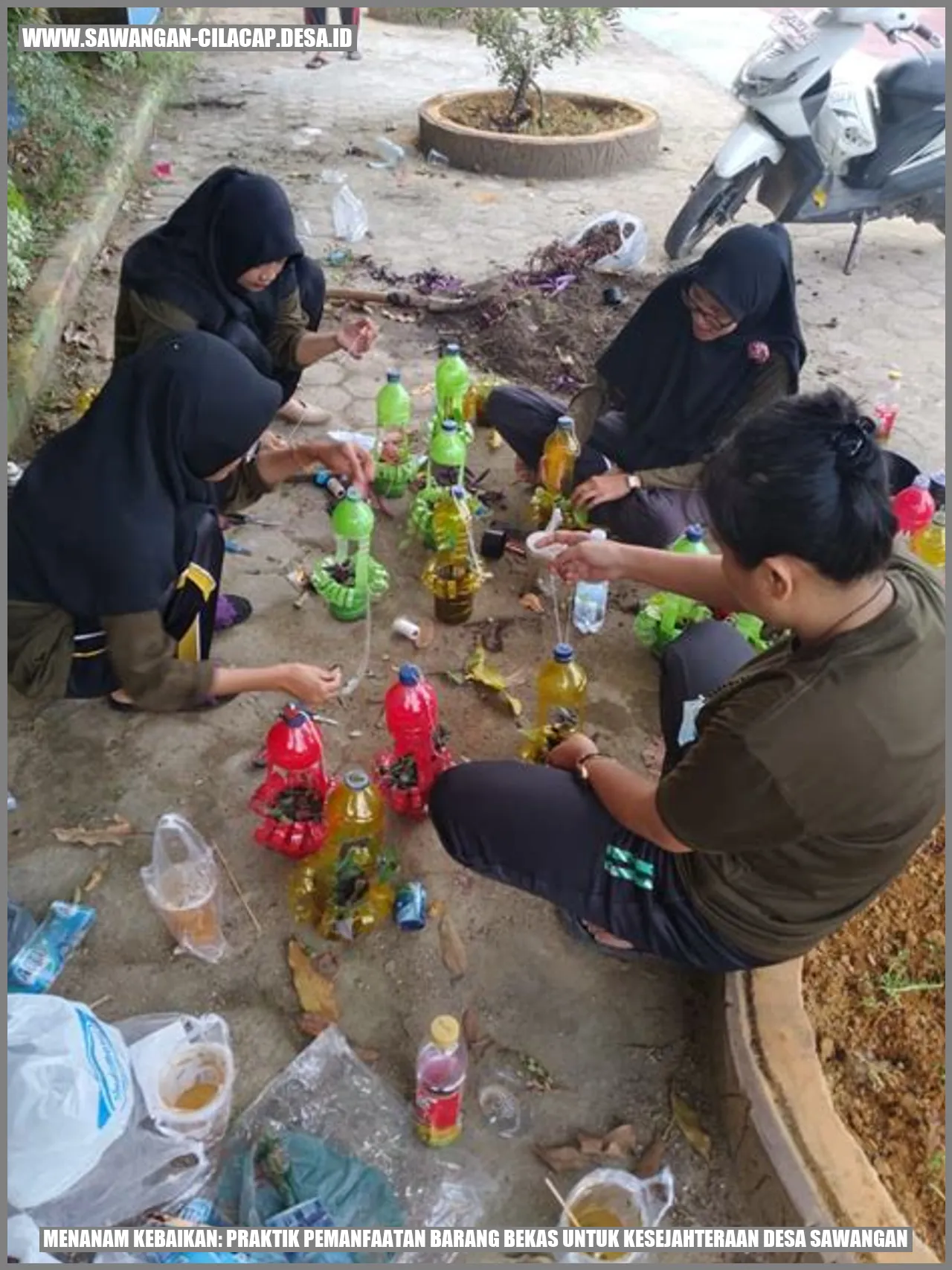 Gambar Praktik Pemanfaatan Barang Bekas untuk Kesejahteraan Desa Sawangan